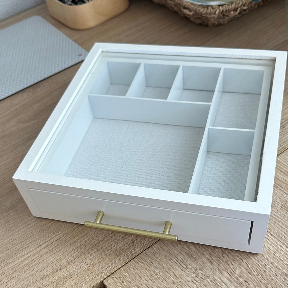 Threshold White Jewelry Organizer with Gold Accent